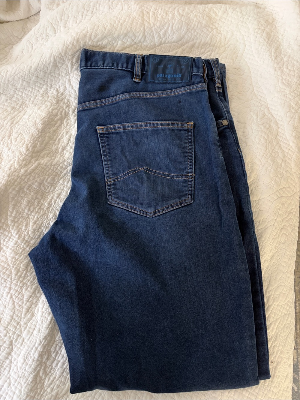 Patagonia Men’s regular fit Jeans in Navy Blue and Gray two pairs sold together - Picture 3 of 3